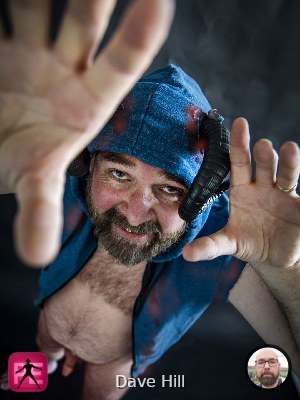 pose — Dave Hill
