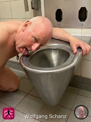 toilet_licking